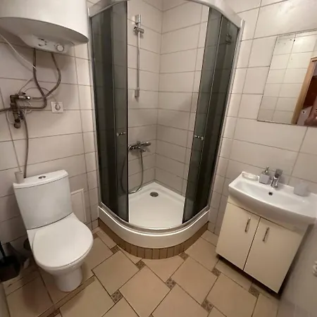 у львові біля залізничного вокзалу на вулиці марка вовчка 8 *